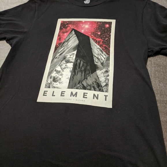 Element shirt cool decal design on front size L - Picture 4 of 5